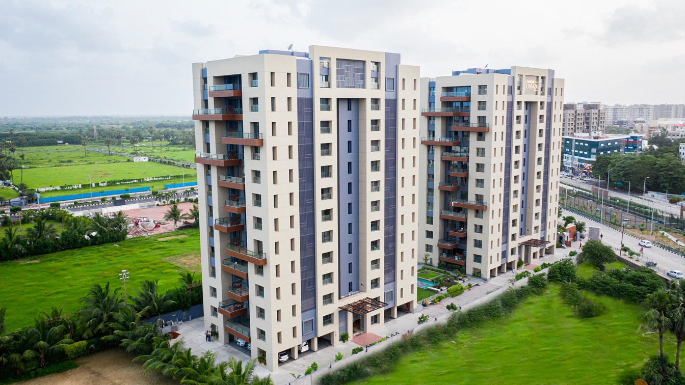 4BHK flat in Surat, Sangini Terraza